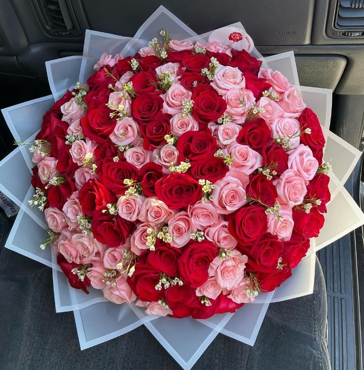 BOUQUET DI ROSE