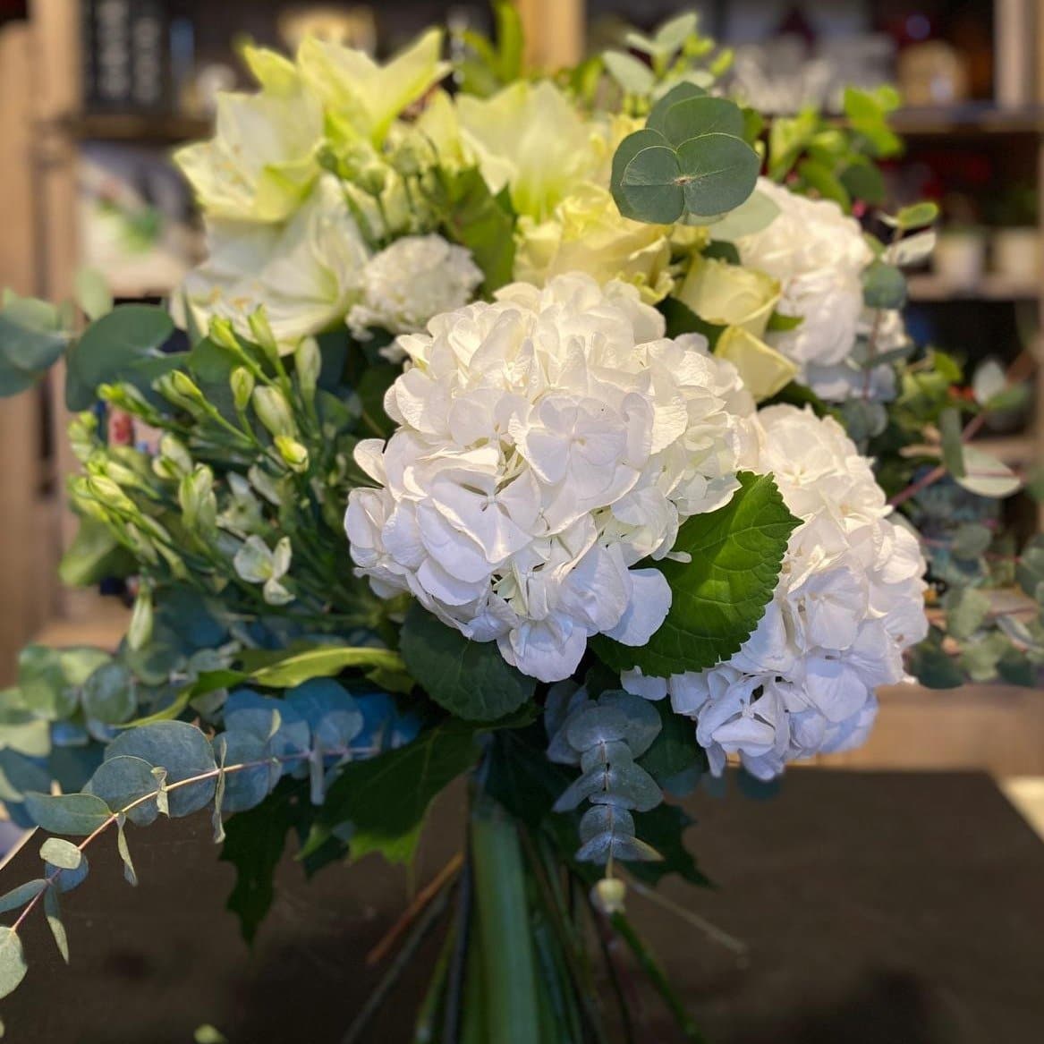 Fiori a domicilio a Milano Bouquet Ortensie