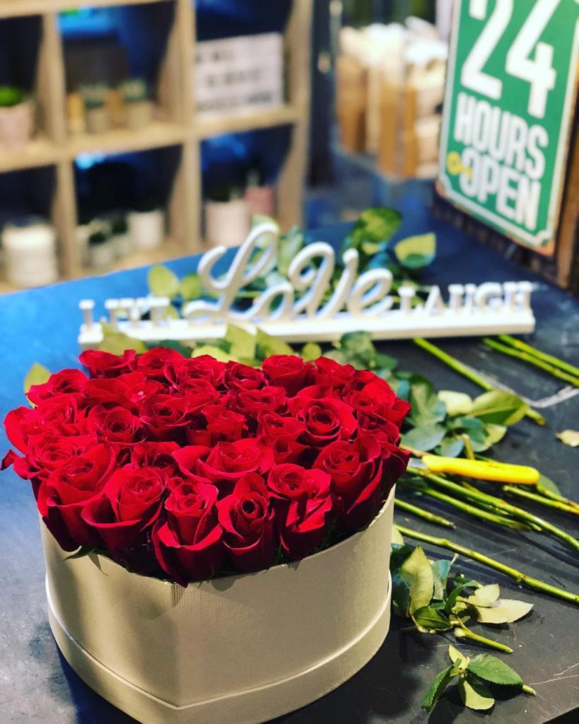 Cappelliera rose rosse - DELUXY BOUTIQUE