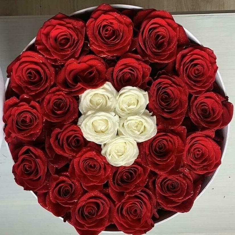 Cappelliera Rose Rosse Cuore Bianco - DELUXY BOUTIQUE